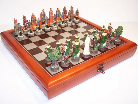 "Robin Hood" Theme with 75mm pieces, 45cm Chess Set Board + Storage Box