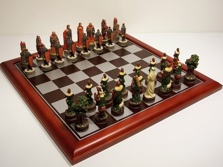 Hand Paint Chess Set - "Robin Hood" Theme with 75mm pieces, 45cm With Board