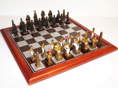 Hand Paint Chess Set - EgyptianTheme with 75mm pieces, 45cm With Board