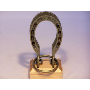 Colonial Classics MetalWood Base - Horseshoes , wood base