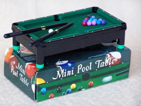 Miscellaneous Games - Pool table set, mini