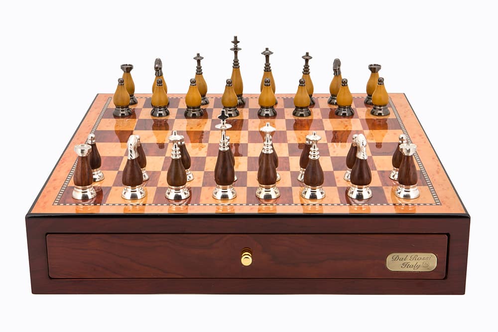 Dal Rossi Italy Red Mahogany Finish chess box with compartments 18" with Staunton Metal/Wood Chessmen 85mm king. Product code: L4636DR-0
