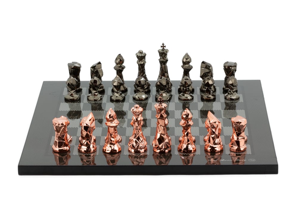 Dal Rossi Italy Chess Set with Diamond-Cut Copper & Bronze Finish 85mm chessmen on a Carbon Fibre Shiny Finish Chess Board16” -0
